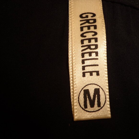 NEW GRECERELLE Maxi Wrap Dress M Black Waist Ties Ruffled Cap Sleeves V-Neck - Picture 2 of 16